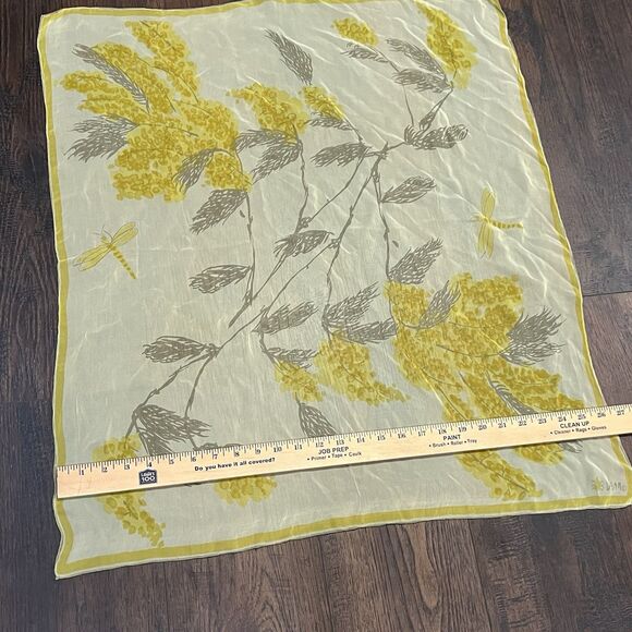 Vintage Vera Neumann Scarf Silk Chiffon Sheer Floral Yellow Ladybug 30X26" Rare! - Picture 4 of 11